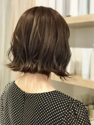 ショート 由比藤理子 ブリーチカラー🌈のヘアスタイル