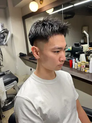 ショート LOS所属・上杉 匠翔のヘアスタイル