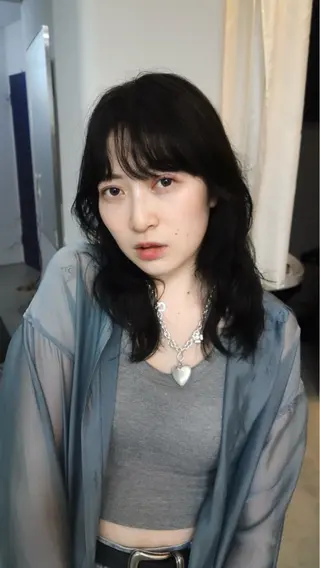 ミディアム 千田 紗羽のヘアスタイル