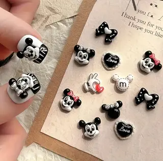 ネイル Kawaii Nail Salon所属・YURI NAIL NARITAのネイルデザイン