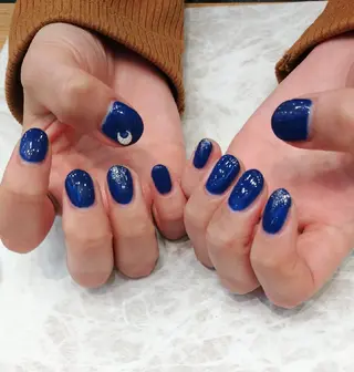 ネイル 會田 瑠衣のネイルデザイン