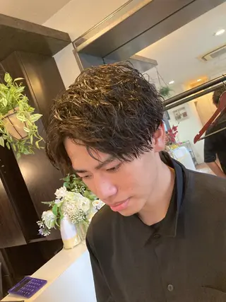 パーマ メンズ パーマが得意な【最高 悠斗】のヘアスタイル