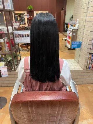 ロング カラー 岡田 凌斗のヘアスタイル