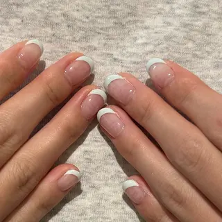 ネイル M&D Beauty Salon 銀座店所属・M&D銀座 AYAのネイルデザイン