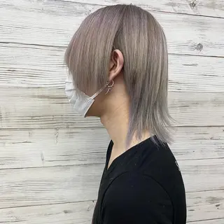 ミディアム カラー パーマ ヘアアレンジ メンズ アイブロウ LAVENDIA Azabu所属・LAVENDIA 初音のヘアスタイル