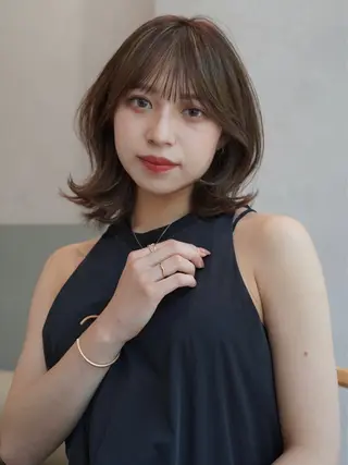 ミディアム レイヤーカット/ くびれヘア佐藤大空のヘアスタイル