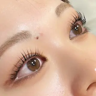 マツエク・マツパ mille所属・ラッシュリフト高評価 /HITOMIのマツエク・マツパデザイン