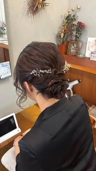 ヘアアレンジ Asumi/丸の内 /ブリーチ/花屋併設のヘアスタイル