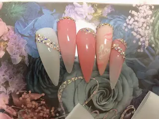 ネイル AB マツエクネイルサロンのネイルデザイン