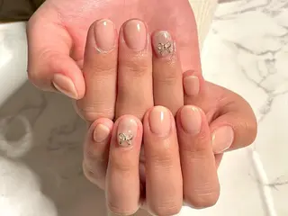 ネイル PｰPOP所属・青木 ひろえのネイルデザイン