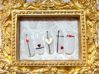 ネイル マジックミラー所属・マジック ミラーのネイルデザイン