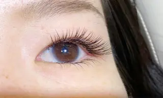 マツエク・マツパ Carat Eyelash&Eyebrow 市川店所属・時田 友美のマツエク・マツパデザイン