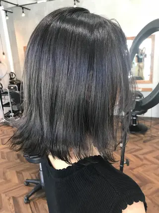 ミディアム カラー レイヤー　べージュ 白石研太のヘアスタイル