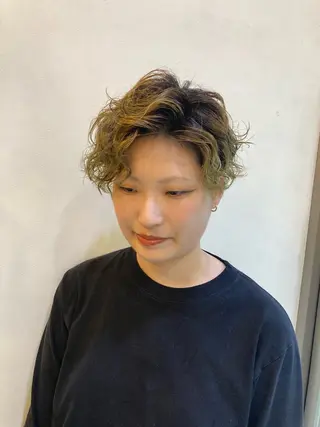 ショート パーマ モデル募集中✨千野 詩緒里のヘアスタイル