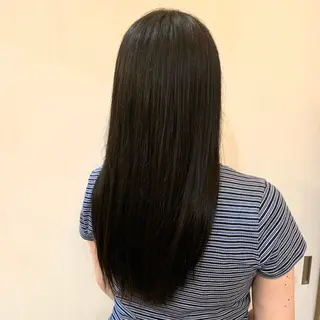 ロング 森内 灯のヘアスタイル