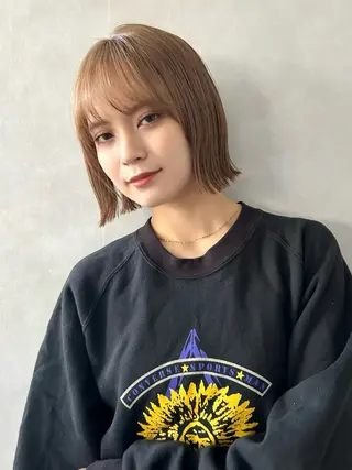 ショート カラー 池袋レイヤーカット/ 顔まわりtaigaのヘアスタイル