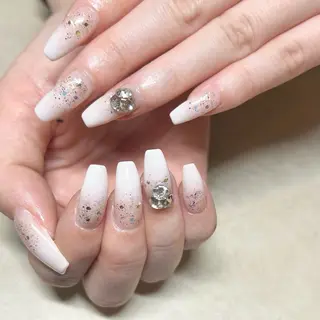 ネイル she nail studio所属・パラジェル/スカルプ salonOerbaのネイルデザイン