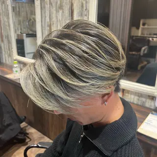 ショート カラー メンズ hair&relax y21所属・メンズバレイヤージュ 井上辰則のヘアスタイル