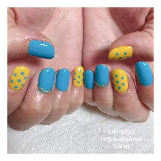 ショート ネイル 👑enen style👑のネイルデザイン