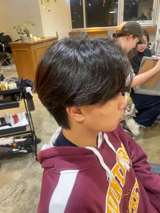 パーマ メンズ RIN／韓国ヘア レイヤーカットのヘアスタイル