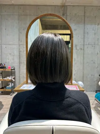 ショート カラー LA・BEAU 赤羽店所属・千葉 優奈のヘアスタイル