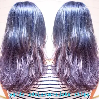 セミロング カラー 及川シゲル 髪質改善講師のヘアスタイル