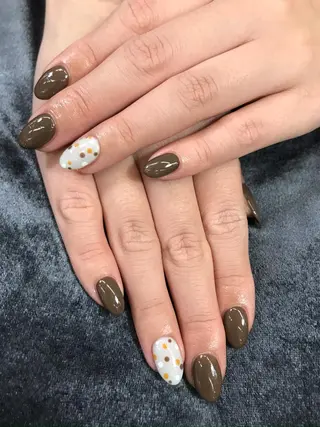 ネイル Nail Blue512所属・Nailist MINORIのネイルデザイン