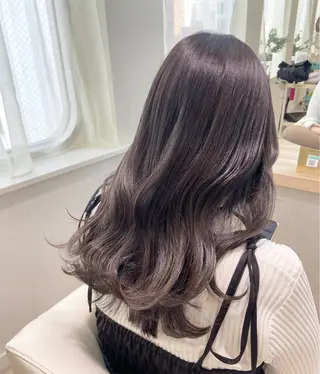 ロング カラー miku. 髪質改善/韓国のヘアスタイル