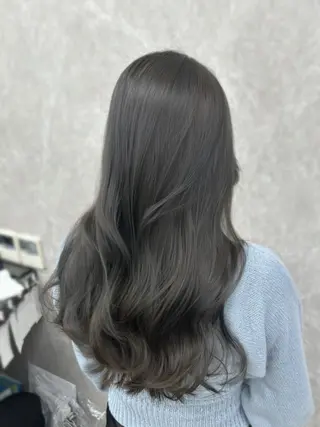 ロング カラー Ardore大阪難波 カットカラーモデルのヘアスタイル