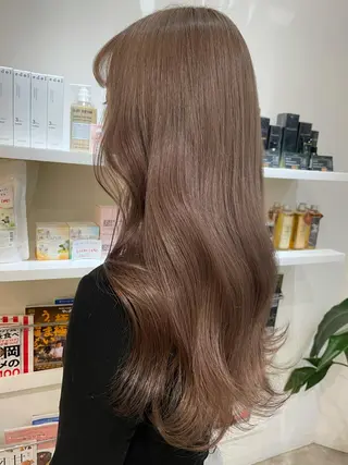 ロング カラー Rina  のヘアスタイル