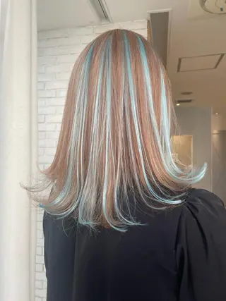 セミロング カラー 艶ハイトーン👑♡ NATSUKIのヘアスタイル