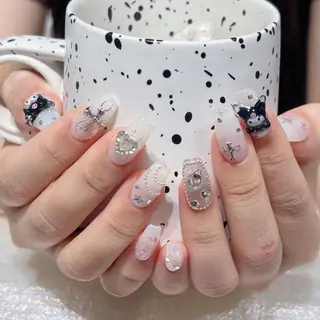 ネイル Queens 榊 まおのネイルデザイン