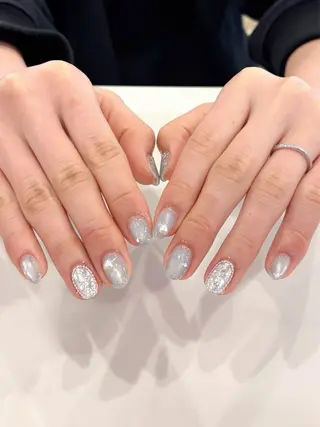 ネイル 岡崎 佑香のネイルデザイン