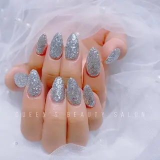 ネイル Queens みなみのネイルデザイン