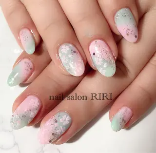 ネイル private  nail  salon RIRI所属・RIRI リリのネイルデザイン