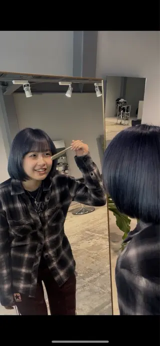 カラー one momokaのヘアスタイル