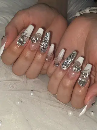 ネイル Bitty／ SENA⋆˙⟡ —のネイルデザイン