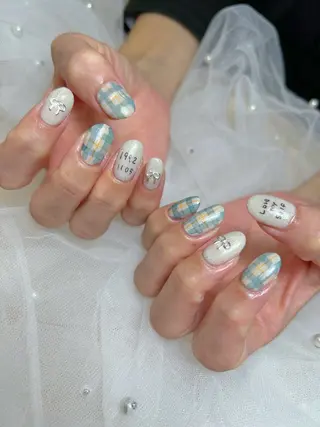 ネイル takara nail所属・takara射水高岡 マグネット韓国ポップのネイルデザイン