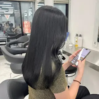 カラー 🪞【公式】表参道 🪞knot🪞のヘアスタイル