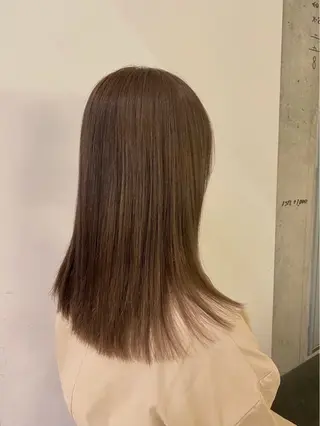 カラー 三宅 凜佳のヘアスタイル
