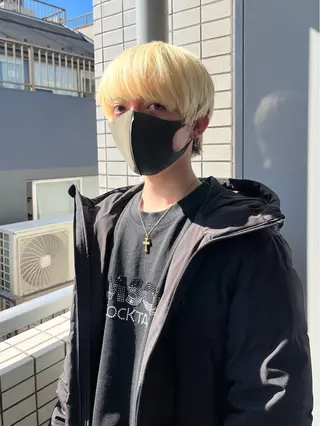 メンズ ☀️コミヤマミユ☀️ /パーマ/ハイトーンのヘアスタイル