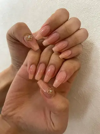 ネイル cyan private salon所属・takayama rioのネイルデザイン