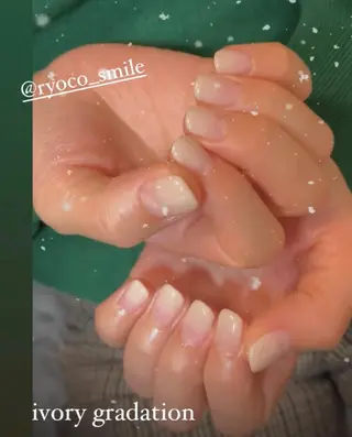 ネイル Eden　private nail saron所属・Eden ♾️のネイルデザイン