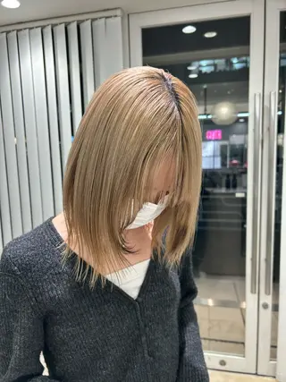 ミディアム カラー 透明感/ベージュ /kazui🐈のヘアスタイル