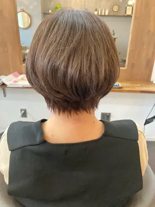 ショート カラー vere所属・vere vereのヘアスタイル