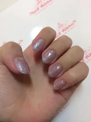 ネイル ネイルリボン 受付スタッフのネイルデザイン