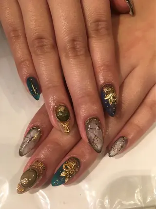 ネイル chatblanc ♡のネイルデザイン