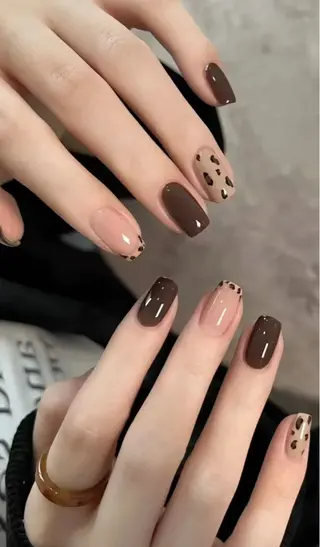 ネイル コウ ヨウのネイルデザイン