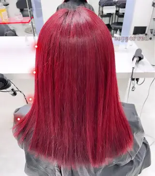 ロング カラー 𝘳𝘺𝘰𝘬𝘢 髪質改善／ブリーチのヘアスタイル