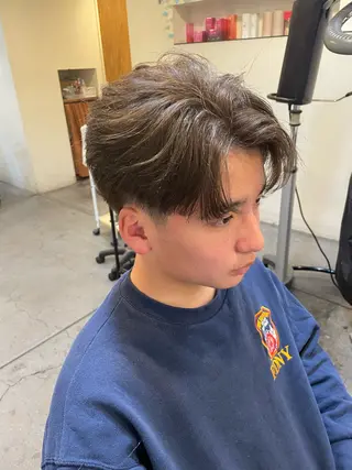 ショート パーマ メンズ 谷口 悠生のヘアスタイル